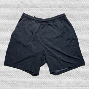 Men’s Lululemon Athletic Yoga Shorts || Pace Breaker Linerless Shorts